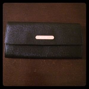 Black Michael Kors wallet