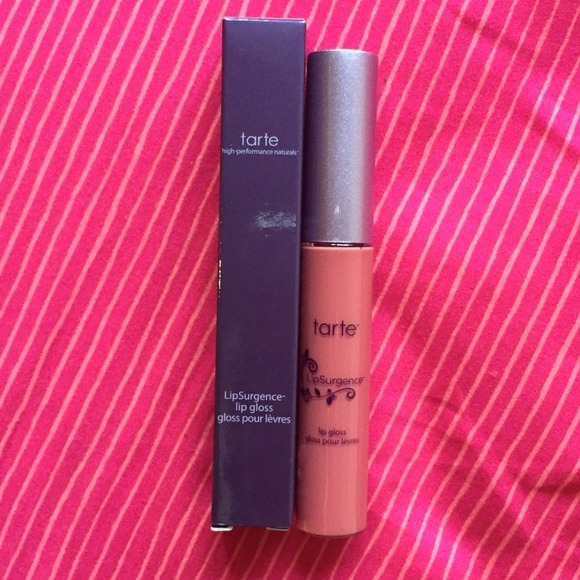 Tarte lip surgence gloss in blushing bride