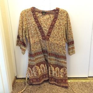 Ethnic top