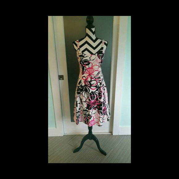 Pretty Floral Dress