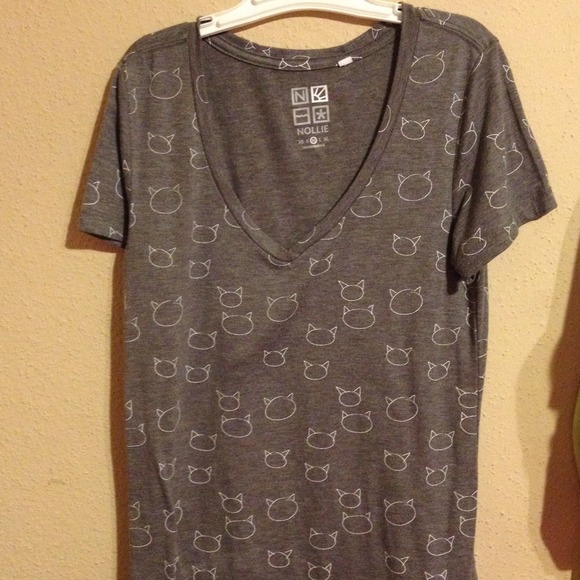 Gray printed v-neck nollie from pacsun