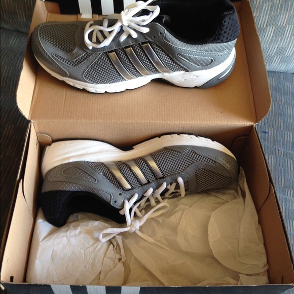 Adidas running shoes (women)