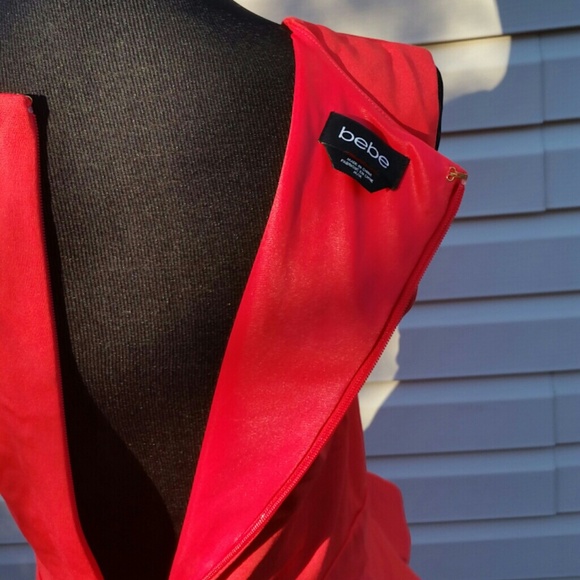 Beautiful peplum style dress - Picture 4 of 4