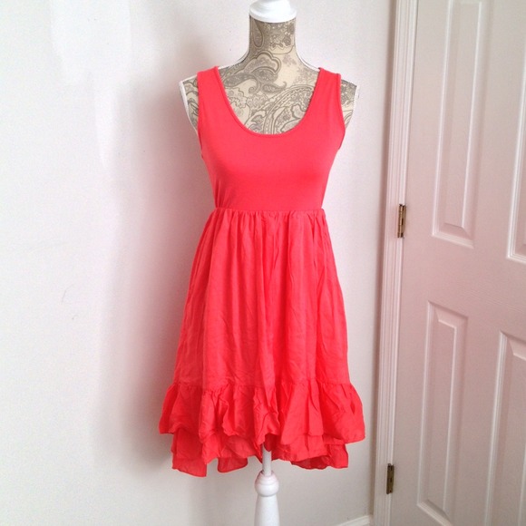 NWT Saint Tropez West Hi/Low Dress