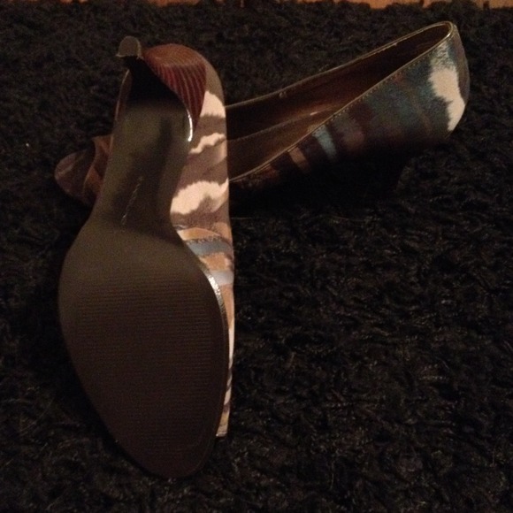 Bandolino heels - Picture 3 of 3