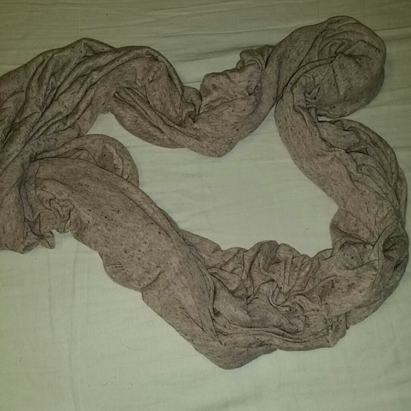 Infinity scarf