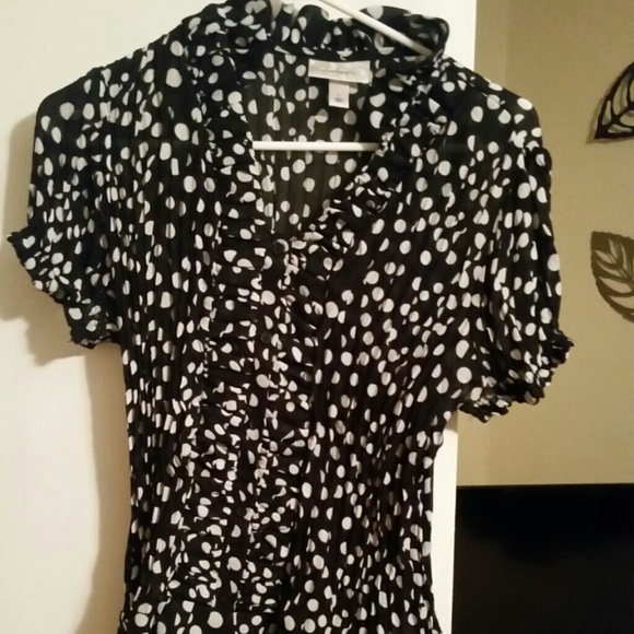 Black with white polkadot shirt