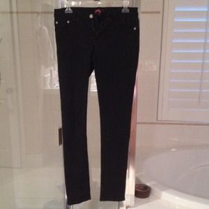 Black skinny jeans