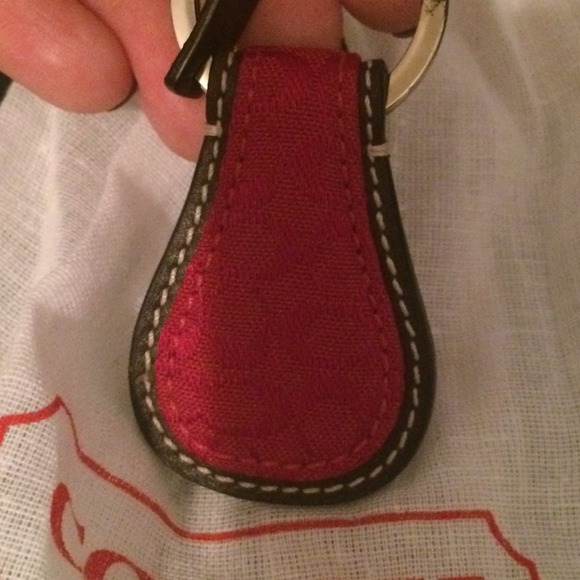 Coach Key Ring - Picture 2 of 3