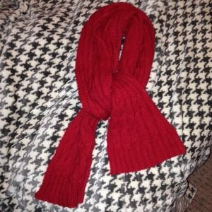 Bright red Gap scarf