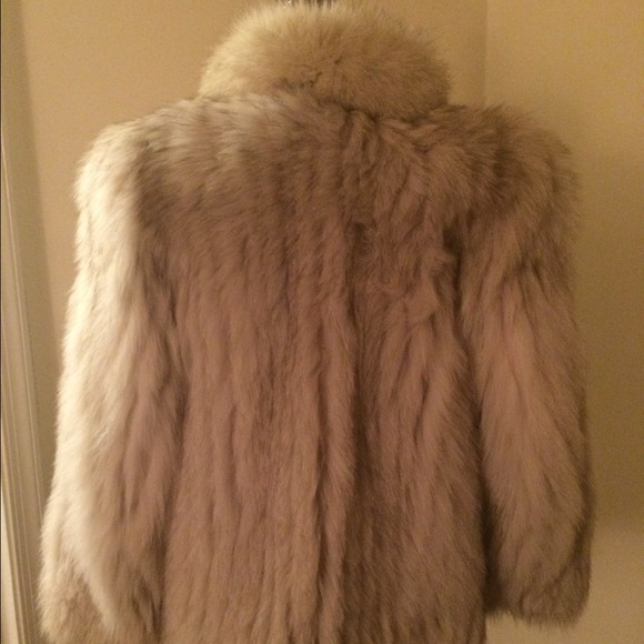 🔴Sale🔴Silver Blue Saga Fox Jacket - Picture 2 of 4