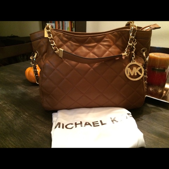 Michael Kors Susannah Quilted Med Tote ❌on hold❌