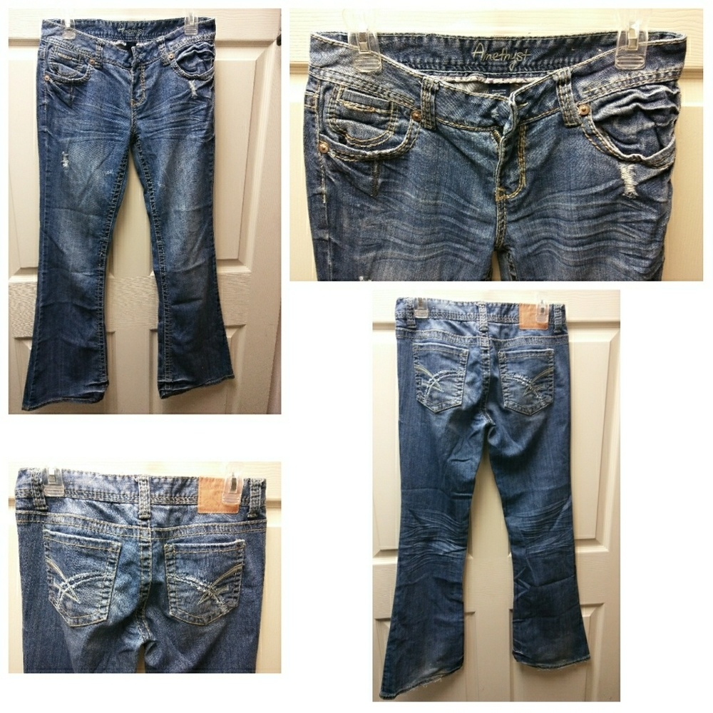 Amethyst juniors size 9 flare jean
