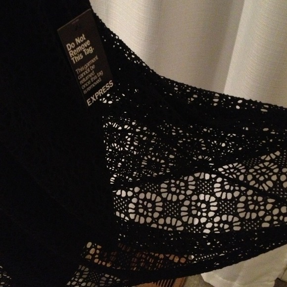 Express Eyelet Black Dress size S- New - Picture 3 of 3