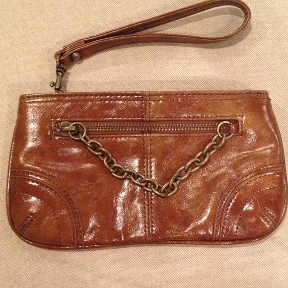Express wristlet
