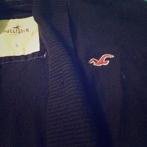 Dark navy Hollister sweater