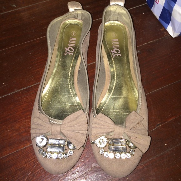Rogue Shoes - Nude flats