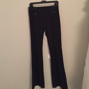 Flare legged BCBG a Max Azria leggings/pants