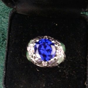 "Heidi Daus" Ring Collection