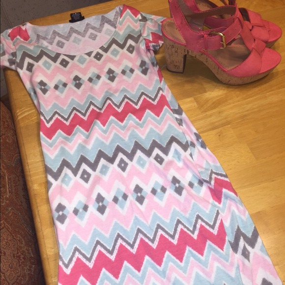 Long fitted dress