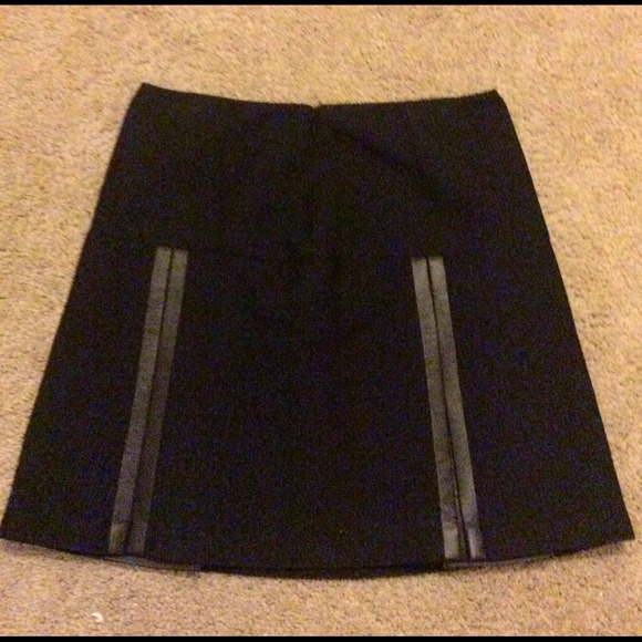 Ralph Lauren Black Label Pleated Black Skirt!