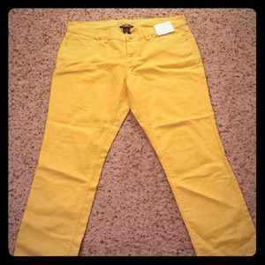 Yellow denim skinny ankle pant