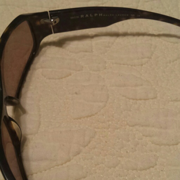 Sunglasses - Picture 3 of 3