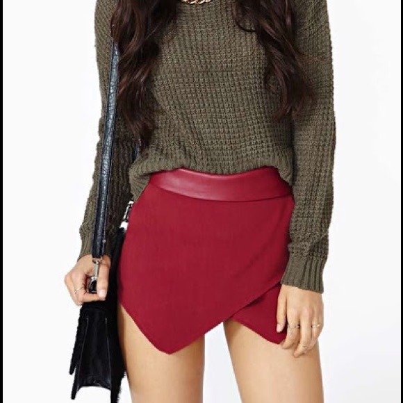 Nasty Gal Wine Red Skort 😍