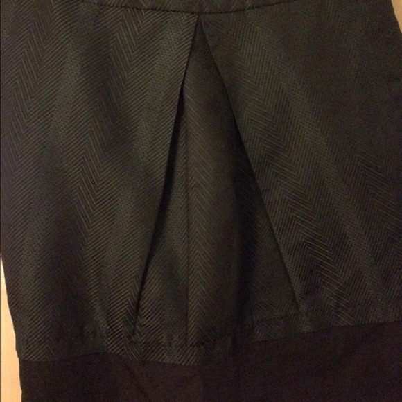 Worn once! A Must-Have Gorgeous BCBG Black Skirt - Picture 2 of 3