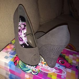 Ed Hardy Grey Wedges