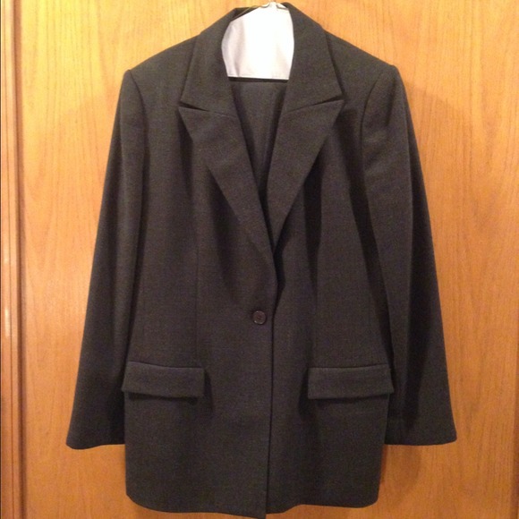Gray Wool 2 PC Pant Suit