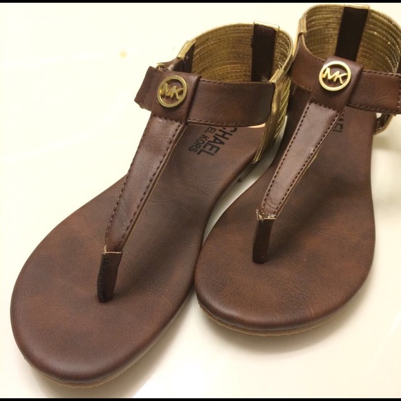 Micheal kors merona sandals, MAKE ME AN OFFER!😊