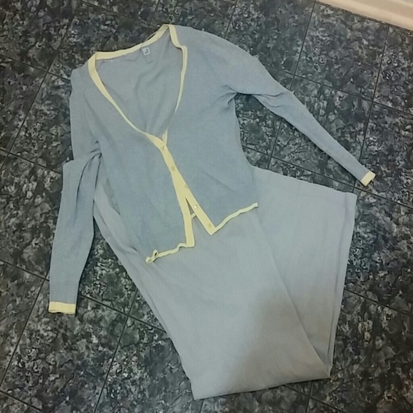 2 pc Grey and Yellow pants outfit