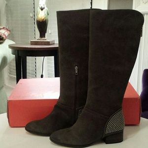 Ivanka Trump NEW dark gray leather boots