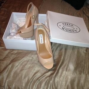 Steve Madden shoes
