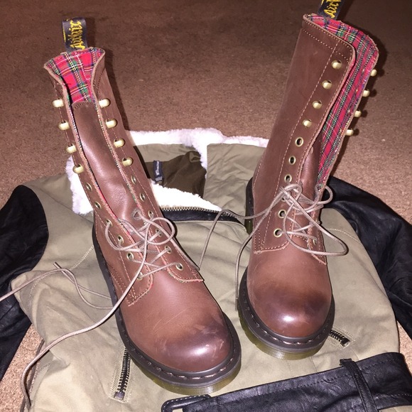Dr. Martens Boots - Dr.Martens😍