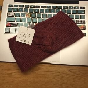 Cranberry Winter Headband