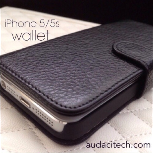 Genuine Leather Pebble Wallet Case for iPhone 5.