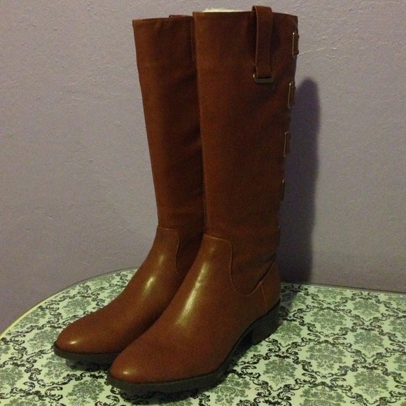 NWT Tall brown faux leather boots