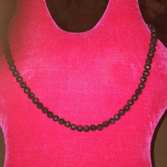 Short Black gemstone necklace