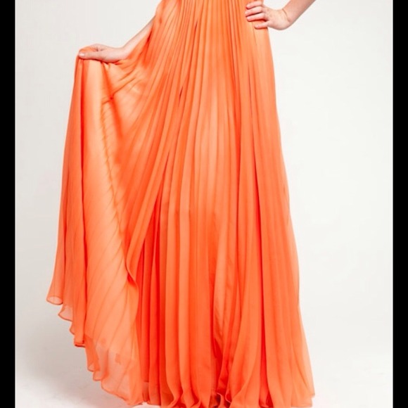 HOST PICK ❤️🎉 11/22 Orange Hand Pleated Dress - Picture 4 of 4