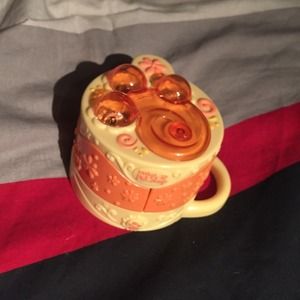 Portable "Littlest Pet Shop" Set