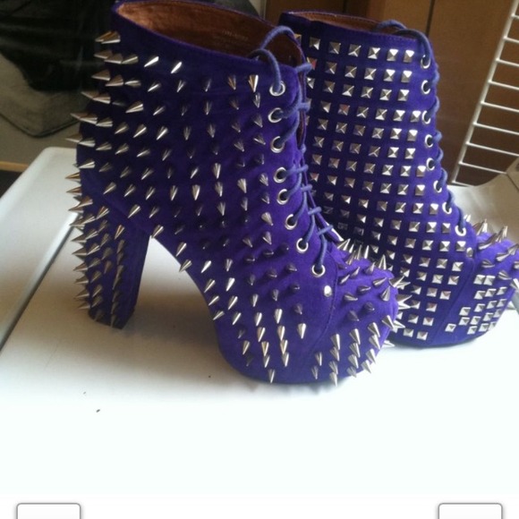 ❌SOLD❌ Jeffrey Campbell Lita Spike2 Purple size 7