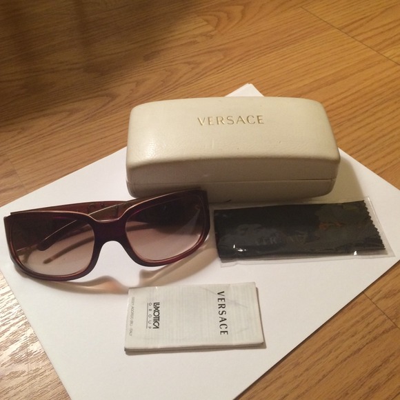 Versace VE4409 S (53 - 19) with Brown lenses and Tortoise  Brown Versace sun glasses