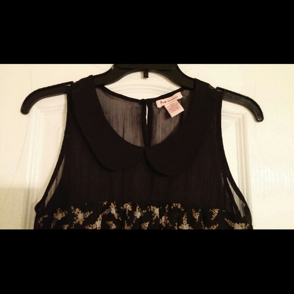 🚫 Sold in bundle 🚫Fire Los Angeles Dress - Picture 2 of 3