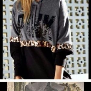 I'm looking for this sweater.