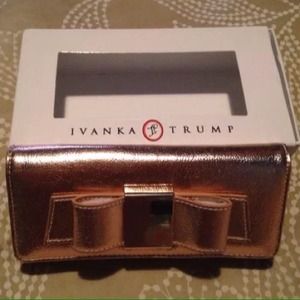 Ivanka Trump Blair wallet in rosegold!! Brand new!
