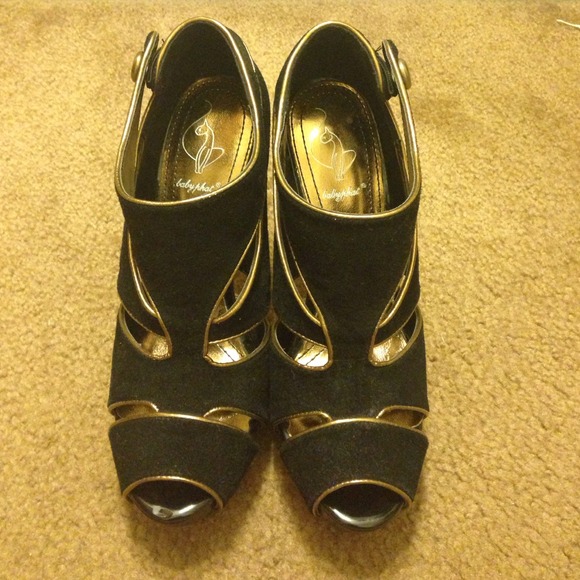 Baby Phat black and gold Heels