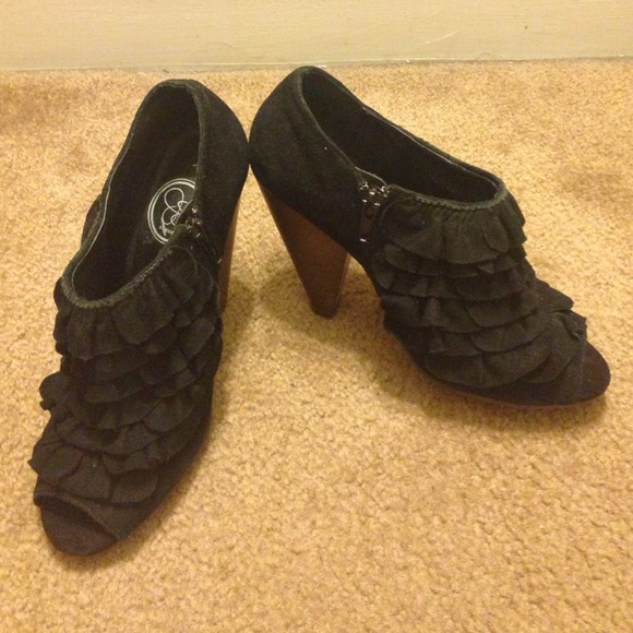 ❗️SALE❗️Jessica Simpson Black heels