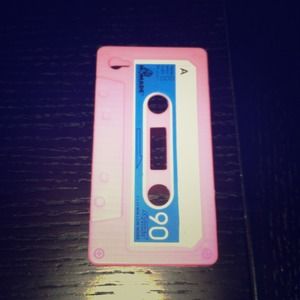 iPhone 4/4s pink tape rubber case